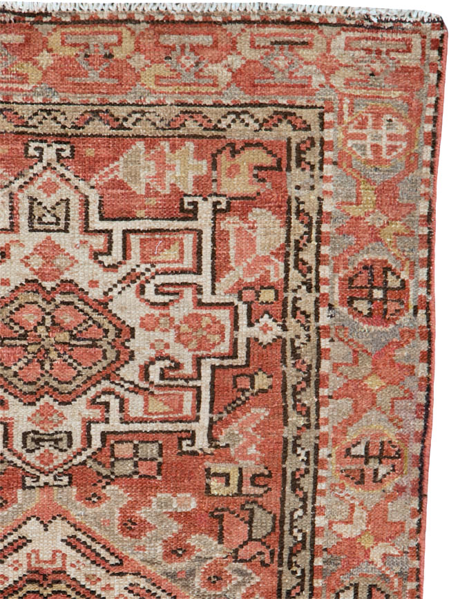 Vintage Persian Karajeh Rug, No.20436 - Galerie Shabab