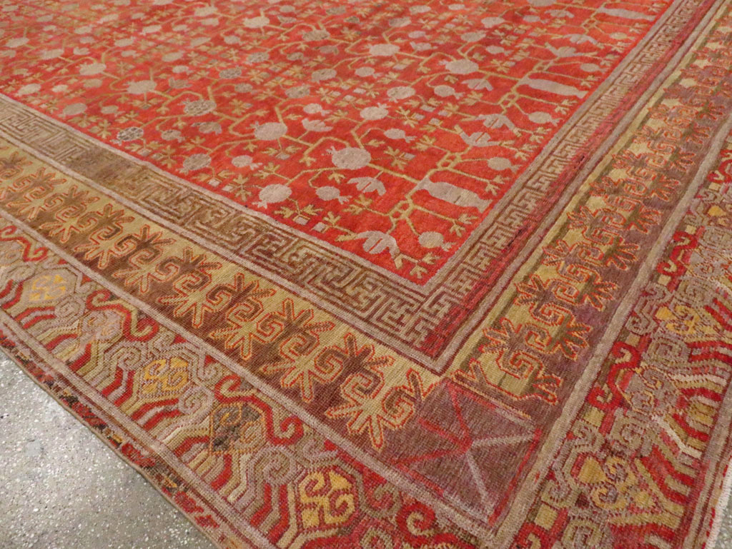 Vintage East Turkestan Khotan Carpet, No.23506 - Galerie Shabab