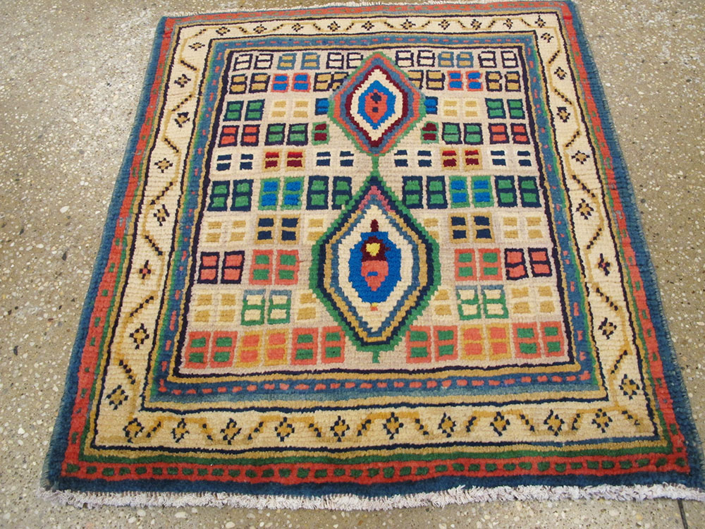 Vintage Persian Gabbeh Rug, No.25322 - Galerie Shabab